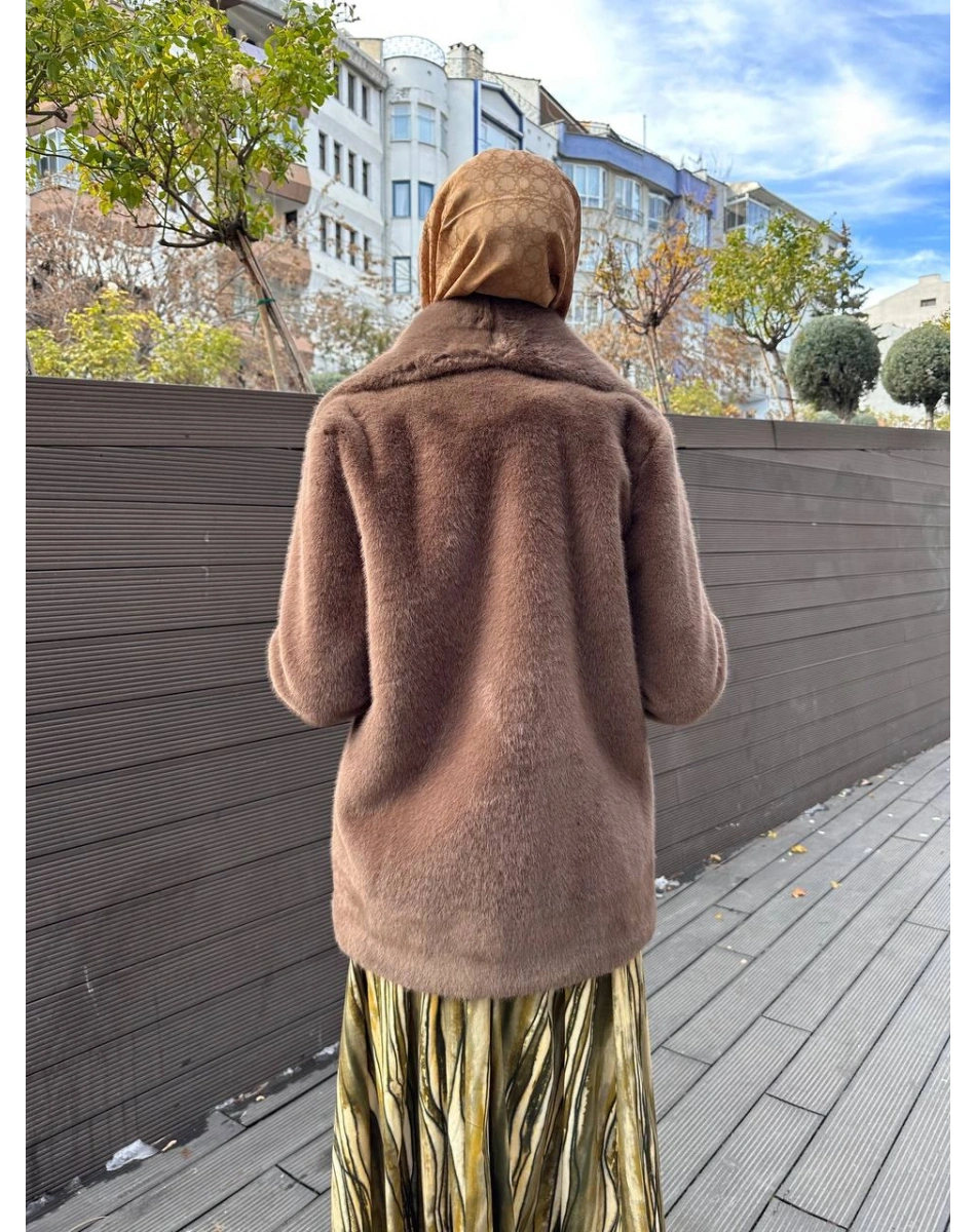 Trenç 7009 Vizon Hakim Yaka Kısa Kürk Kaban