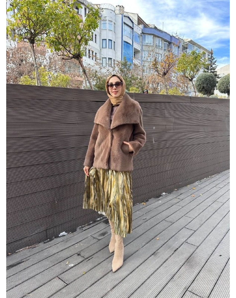 Trenç 7009 Vizon Hakim Yaka Kısa Kürk Kaban