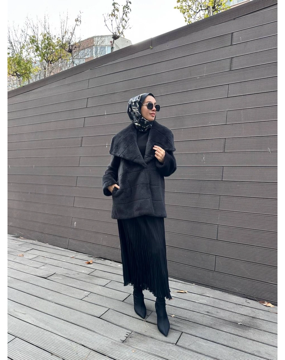Trenç 7013 Antrasit Geniş Yaka Peluş Kürk Kaban