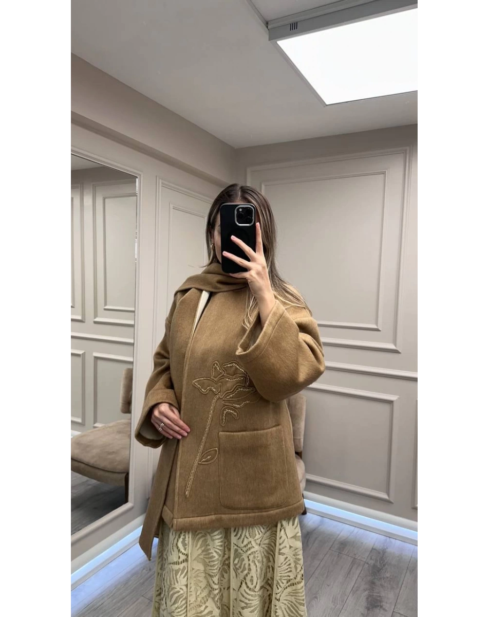 Venöve 26FWKBN0002 Camel Martin Kaban