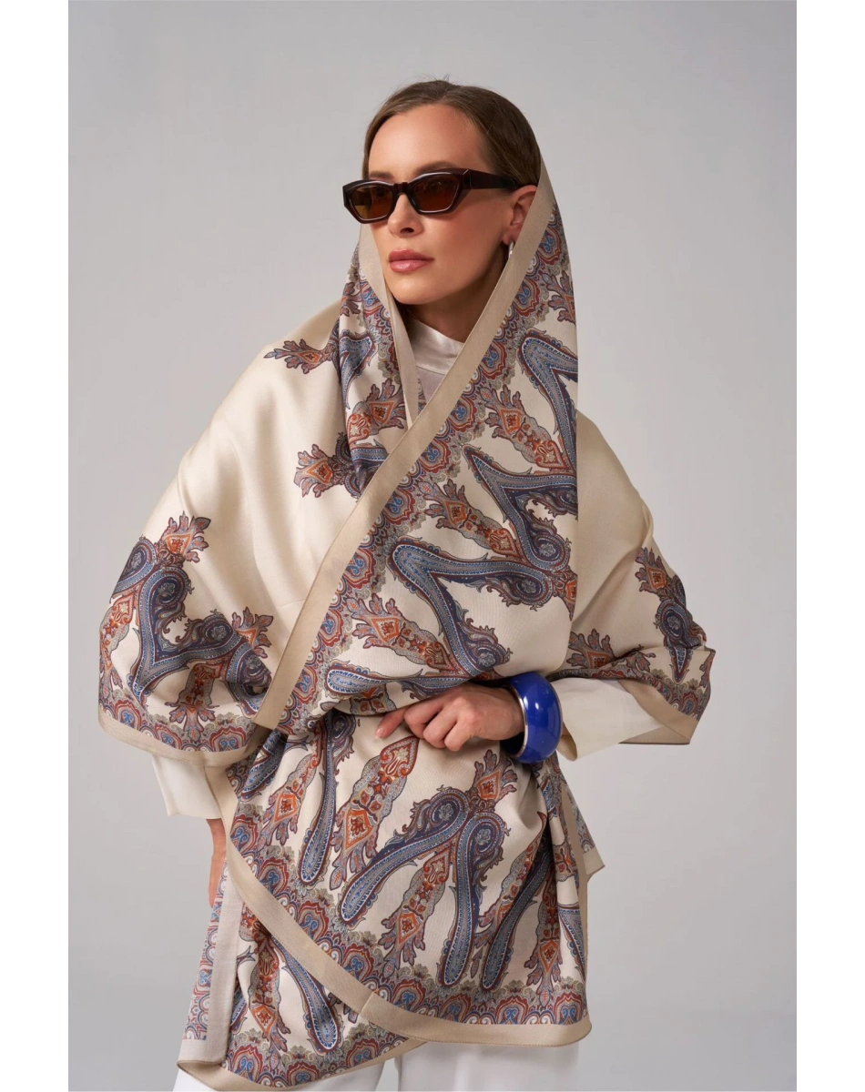 Wennora NuraShine Taş Çerçevesi Desenli Şal