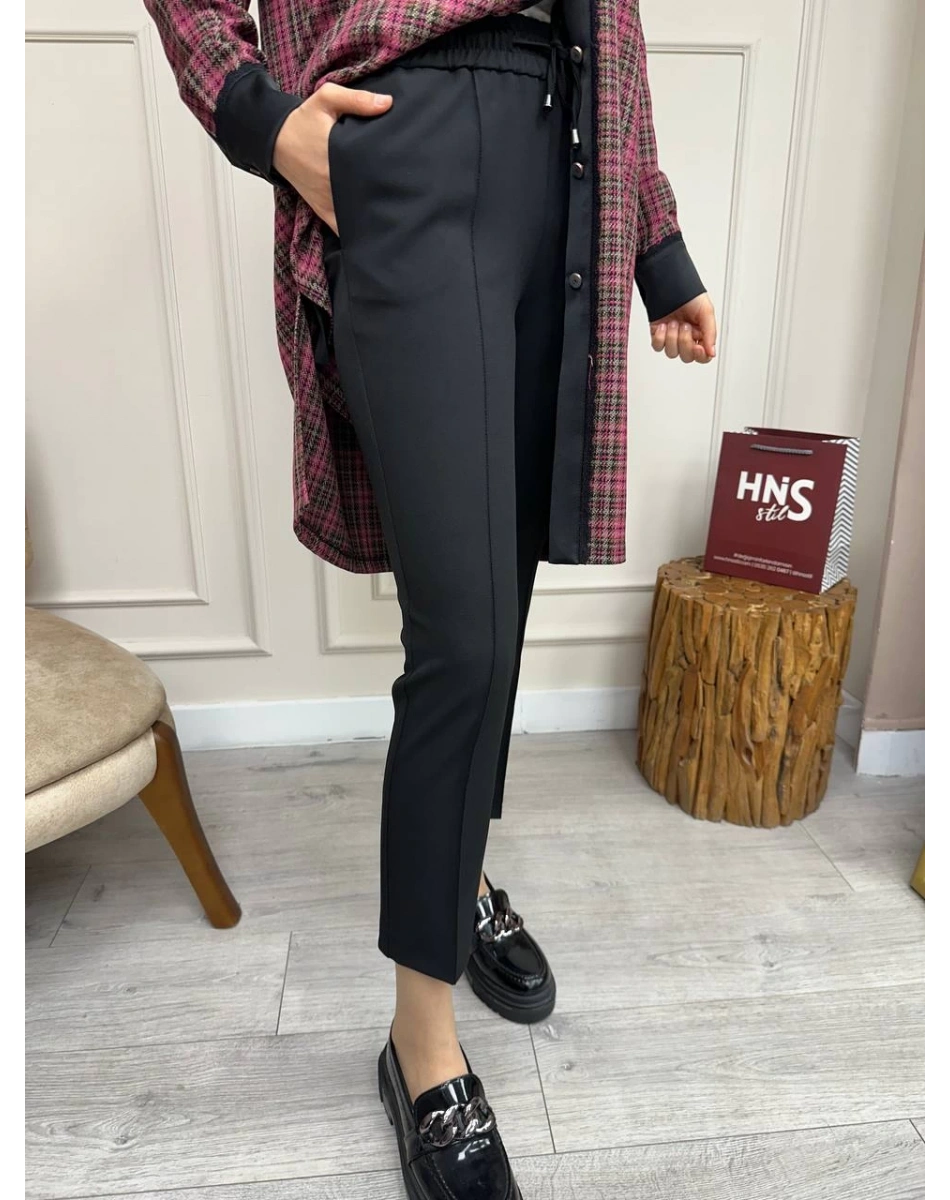 Yusuf Özdemir 23Y1360 Siyah Belden Bağlamalı Kumaş Pantolon