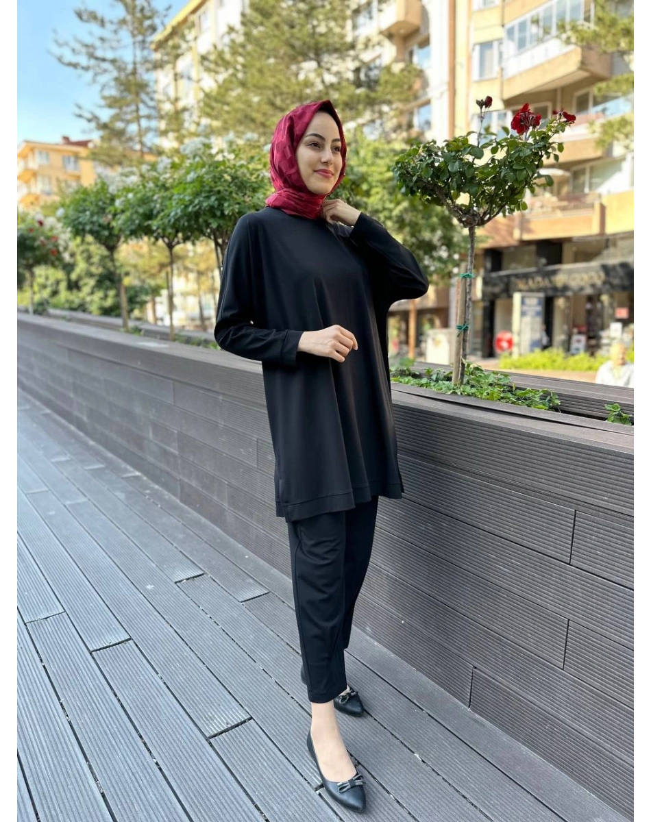 Yusuf Özdemir 24Y1515 Siyah Penye Takım