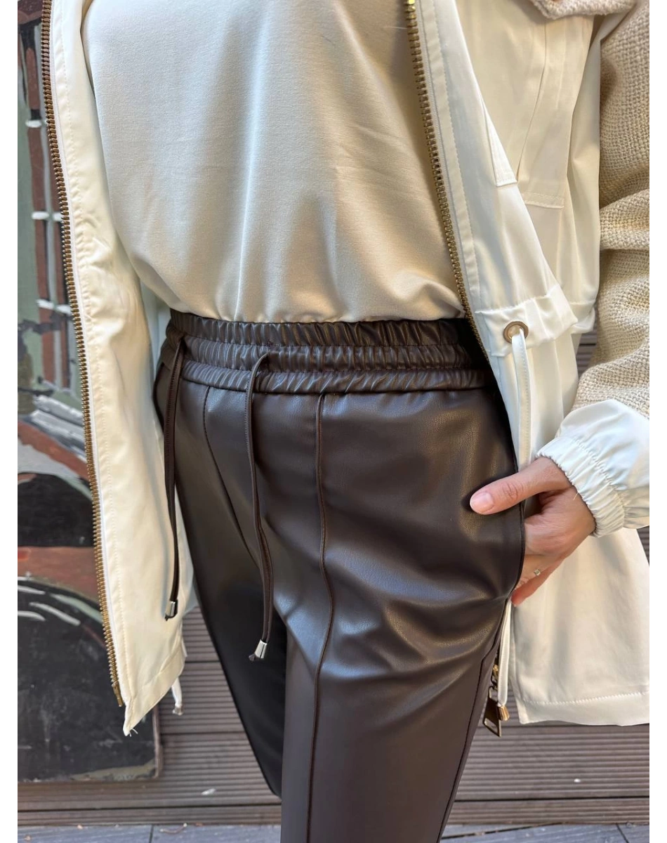 Yusuf Özdemir 25K1375 Kahve Deri Pantolon