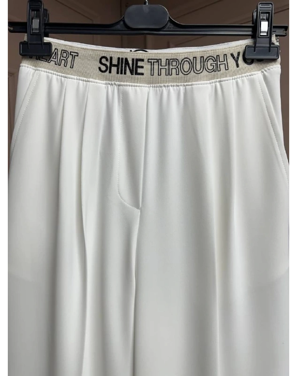 Yusuf Özdemir 25K1497 Beyaz Krep Bol Paça Pantolon