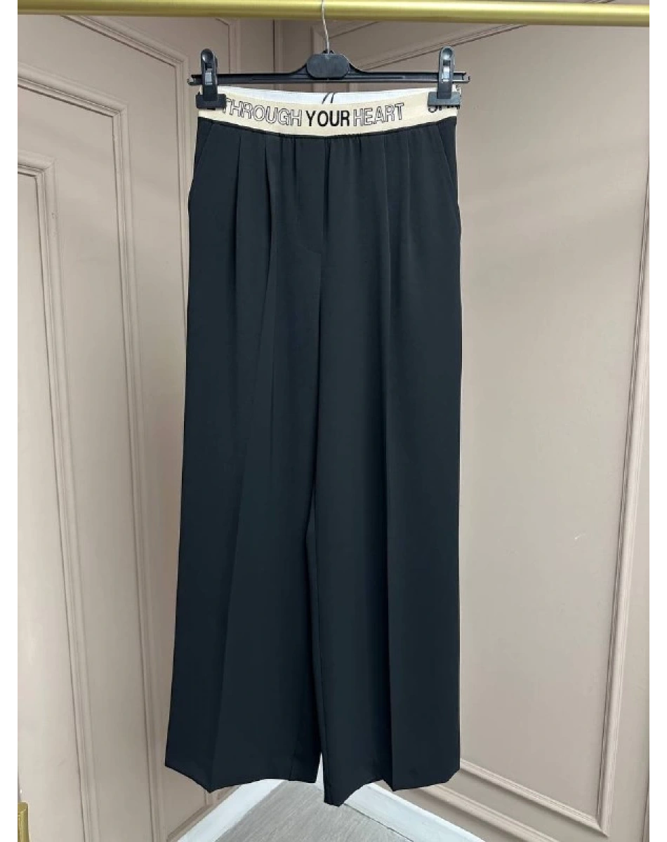 Yusuf Özdemir 25K1497 Siyah Krep Bol Paça Pantolon