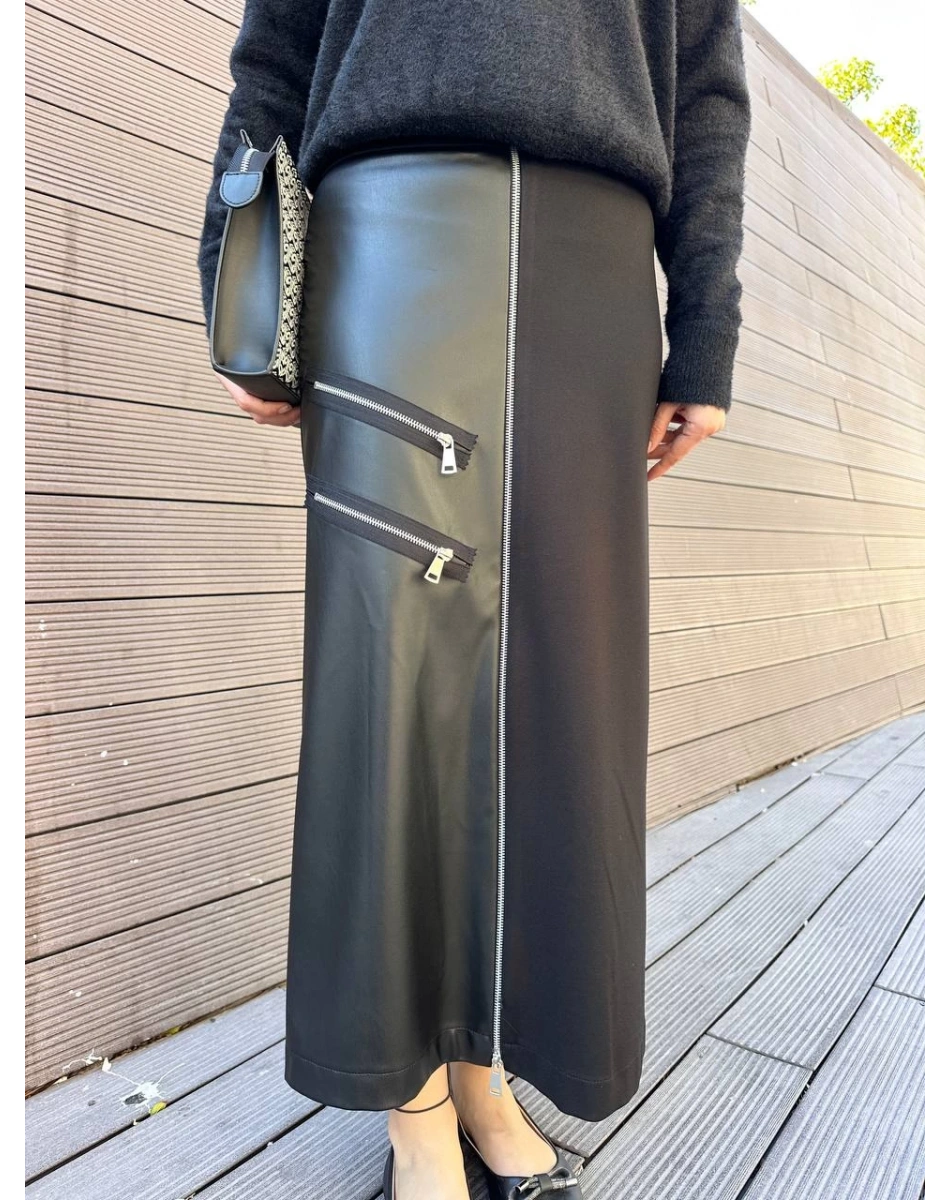 Yusuf Özdemir 25K1526 Siyah Fermuar Detaylı Deri Etek