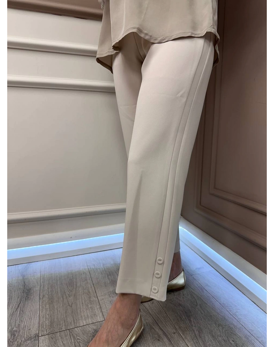 Yusuf Özdemir 25Y1393 Bej Paçası Düğme Detaylı Pantolon