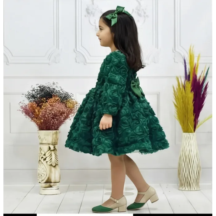 Kız Çocuk Zümrüt Yeşili Gül Detaylı Kabarık Elbise