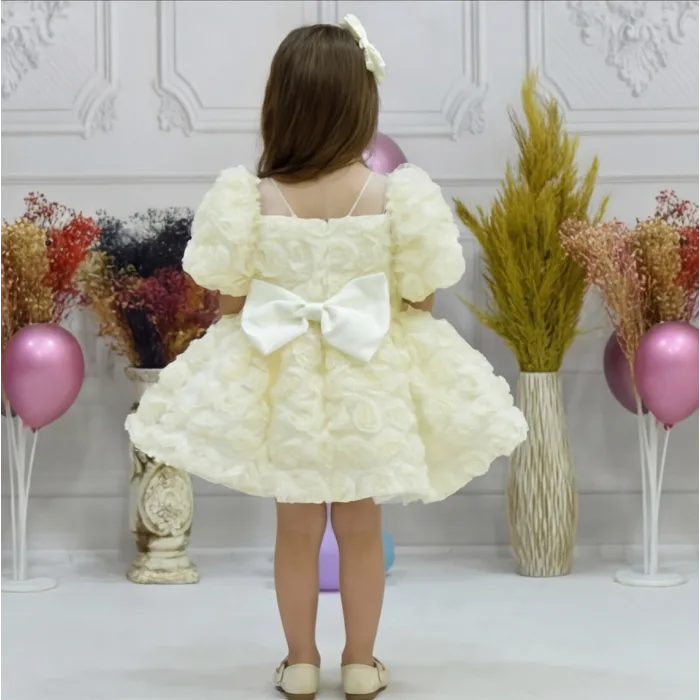 Kız Çocuk Krem Gül 3D Desenli Kısa Balon Üstü şeffaf Kol Kabarık Elbise