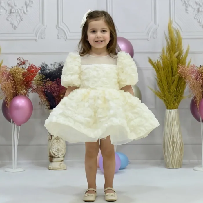 Kız Çocuk Krem Gül 3D Desenli Kısa Balon Üstü şeffaf Kol Kabarık Elbise