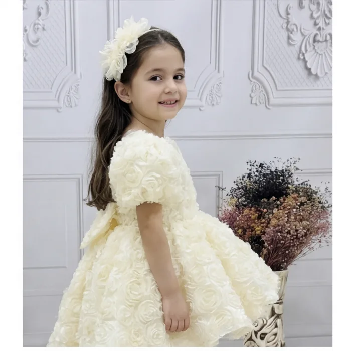 Kız Çocuk Krem Kuyruklu Gül Desenli Kapalı Yaaka Kısa Kol Elbise Abiye Elbise Gelinlik