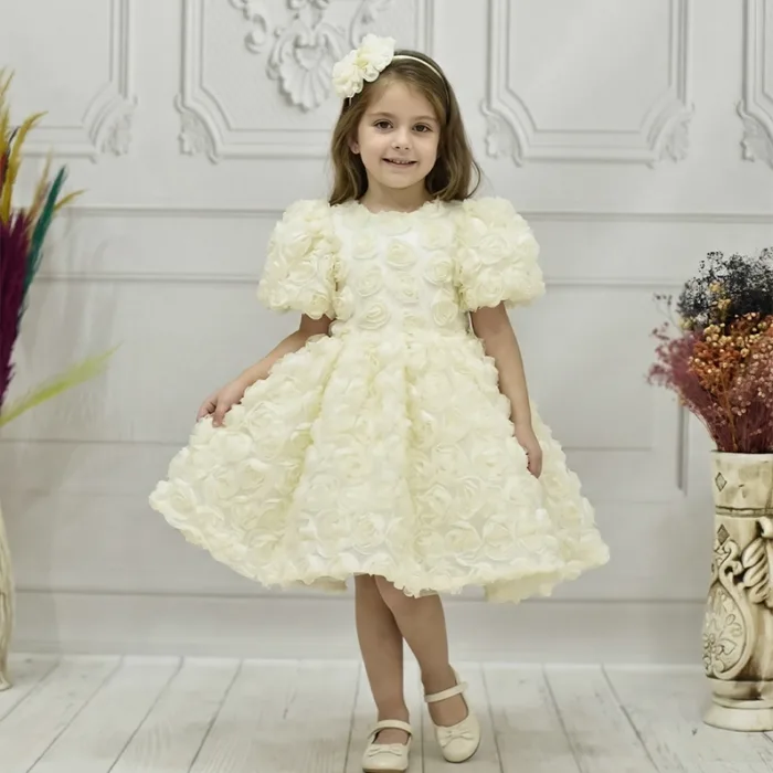 Kız Çocuk Krem Gül 3D Desenli Kısa Balon Kol Kabarık Elbise
