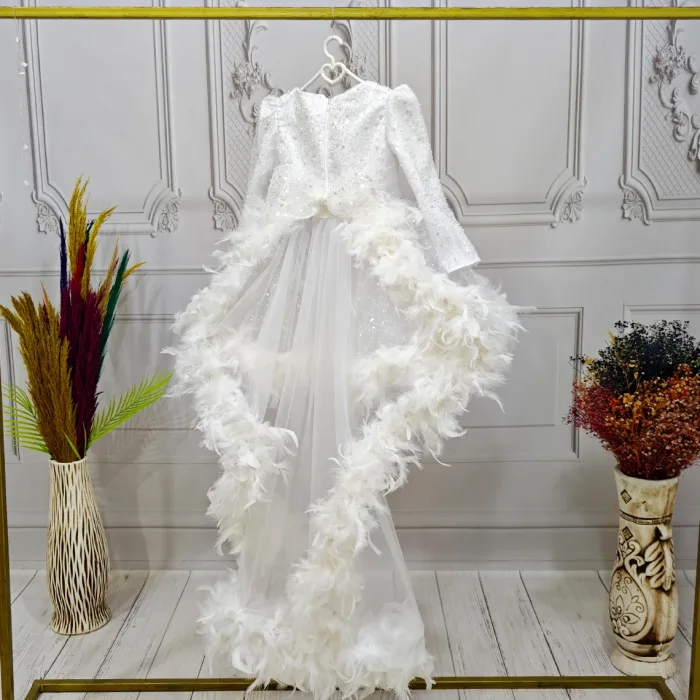 Beyaz Taşlı Boncuklu Kuyruklu Uzun Kol Elbise Abiye Gelinlik