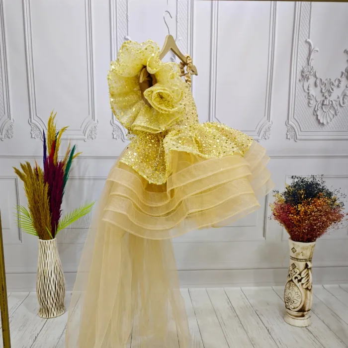 Gold Kuyruklu Taşlı Boncuklu Payetli Fırfırlı Kabarık Elbise Abiye Gelinlik