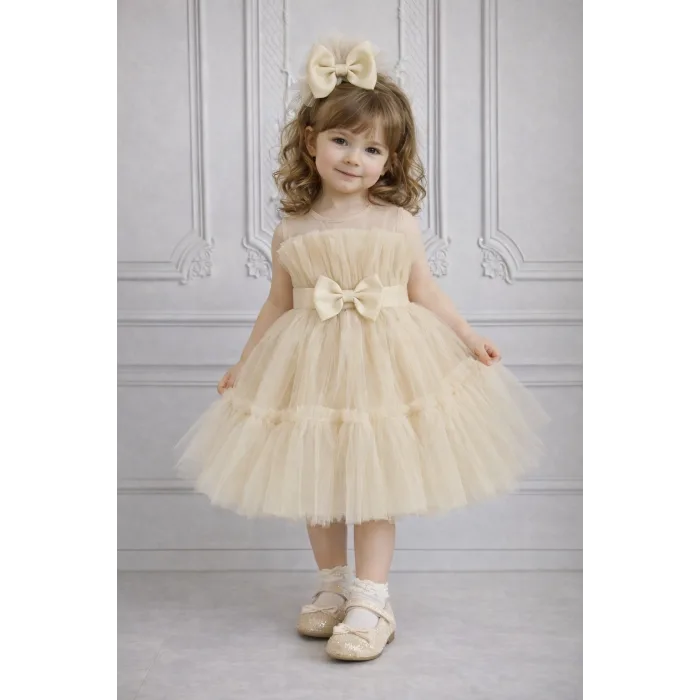 Kız Çocuk Bej Şeffaf Üst Ön Fiyonk Detaylı Kemerli Kabarık