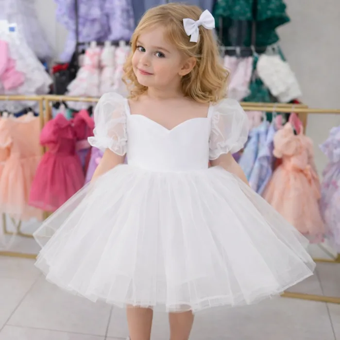 Kız Çocuk Beyaz Kalp Detaylı Kısa Balon Kol Kabarık Elbise