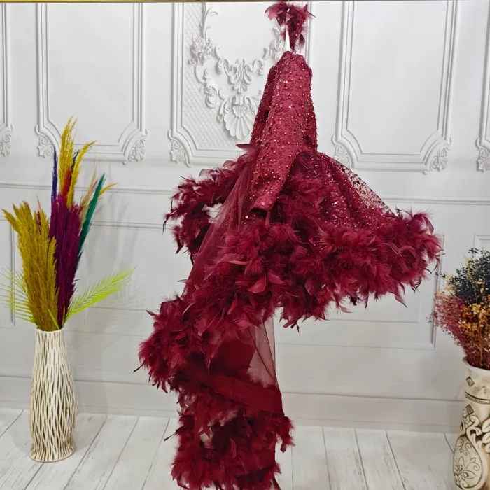 Bordo Gül Taşlı Boncuklu Kuyruklu Uzun Kol Elbise Abiye Gelinlik