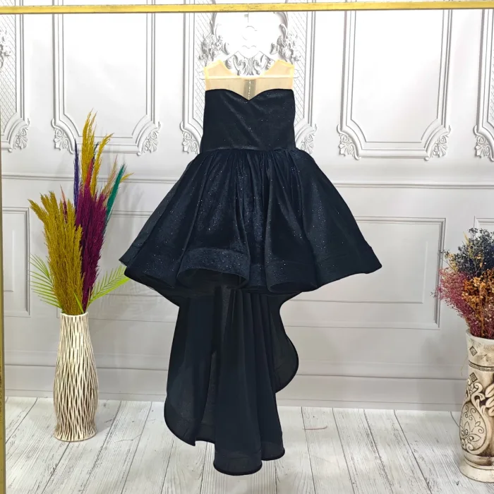 Kız Çocuk Kuyruklu Siyah Kadife Parıltılı Kabarık Elbise