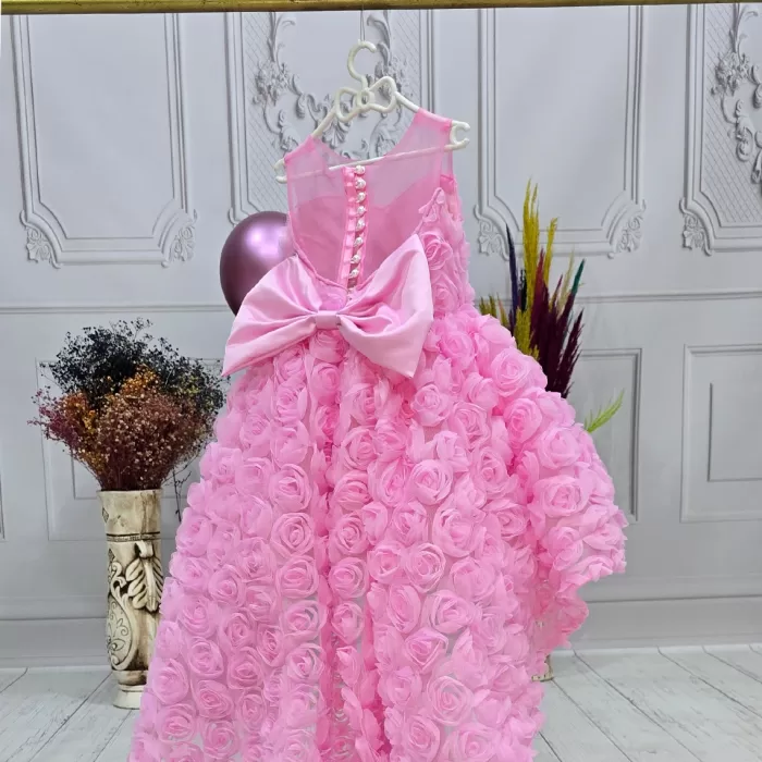 Kız Çocuk Pembe Gül Desenli Kuyruklu Sıfır Kol Elbise Abiye