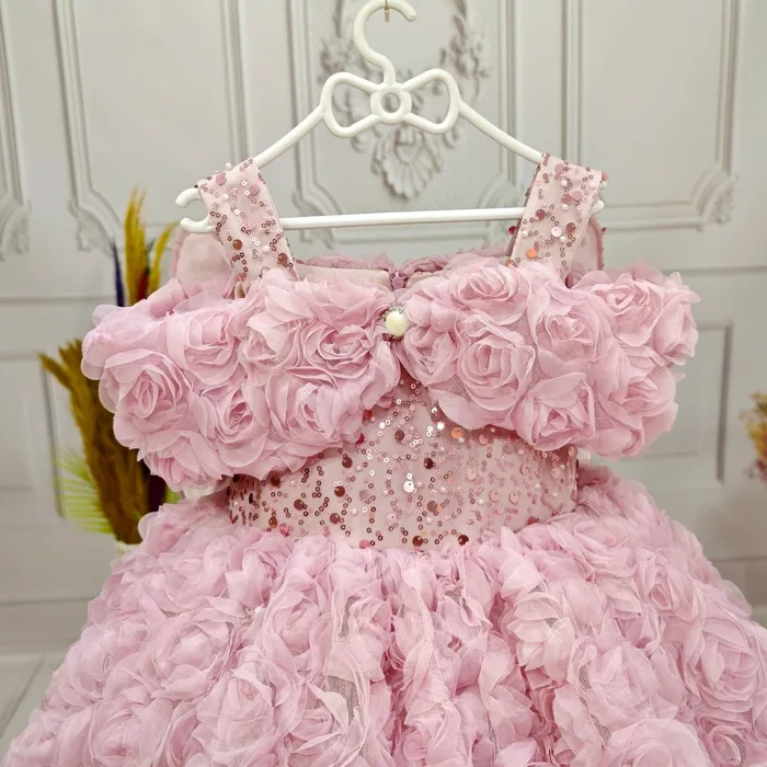 Pudra Pembesi Güllü Madonna Yaka Abiye+ Kelebek Seti Kuyruklu Kısa Kol Elbise Abiye Gelinlik