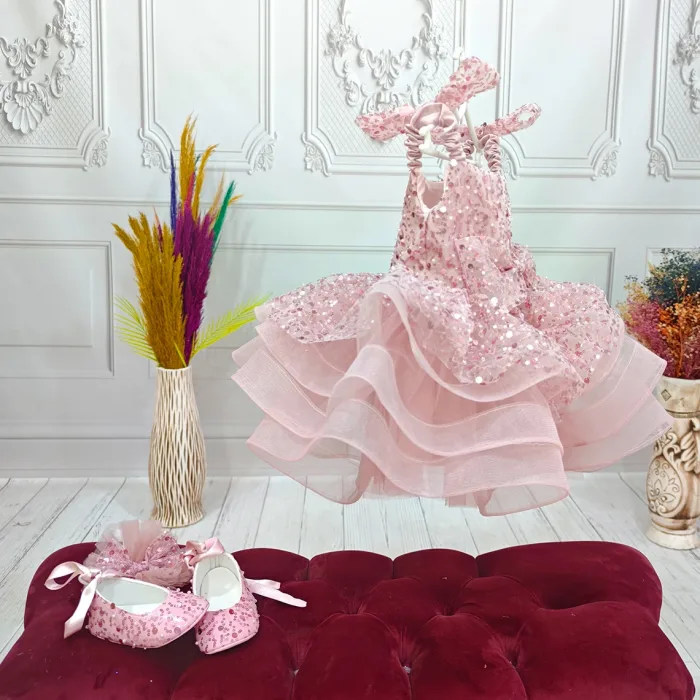 Pudra Çift Fiyonklu Taşlı Boncuklu Payetli Kabarık Elbise