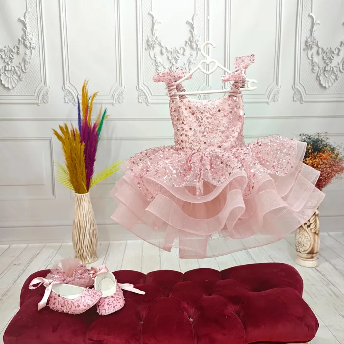 Pudra Çift Fiyonklu Taşlı Boncuklu Payetli Kabarık Elbise