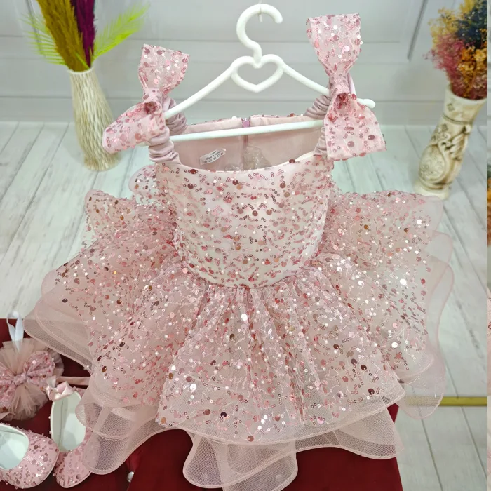 Pudra Çift Fiyonklu Taşlı Boncuklu Payetli Kabarık Elbise