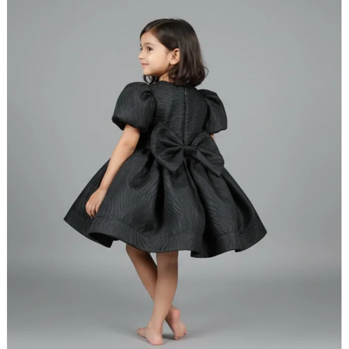 Kız Çocuk Siyah Parıltılı Uzun Kol Kabarık Elbise