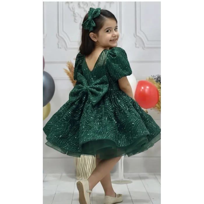Kız Çocuk Zümrüt Yeşili Simli Parıltılı Kısa Kol Kabarık Elbise