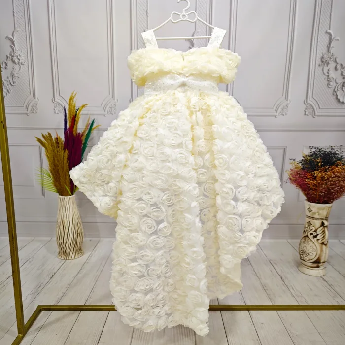 Krem Kuyruklu Madonna Yaka Elbise Abiye Elbise Gelinlik