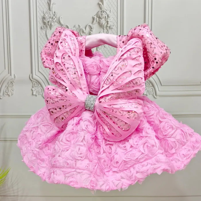 Pembe Güllü Kelebekli Kanat Askılı Madonna Kıs Kol Elbise Abiye Gelinlik