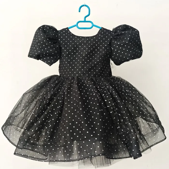 Siyah Beyaz Noktalı Kabarık Elbise