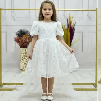 Kız Çocuk Beyaz Kuyruklu Kabarık Elbise