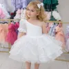 Kız Çocuk flok Beyaz Tek Omuz Puantiyeli Gren Etekli Kabarık Elbise