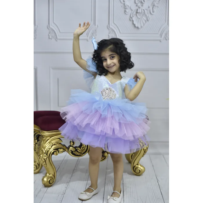 Lila Deniz Konsepti Tütülü Deniz Kabuğu Figür İşlemeli Çift Omuz Kabarık Gelinlik Elbise