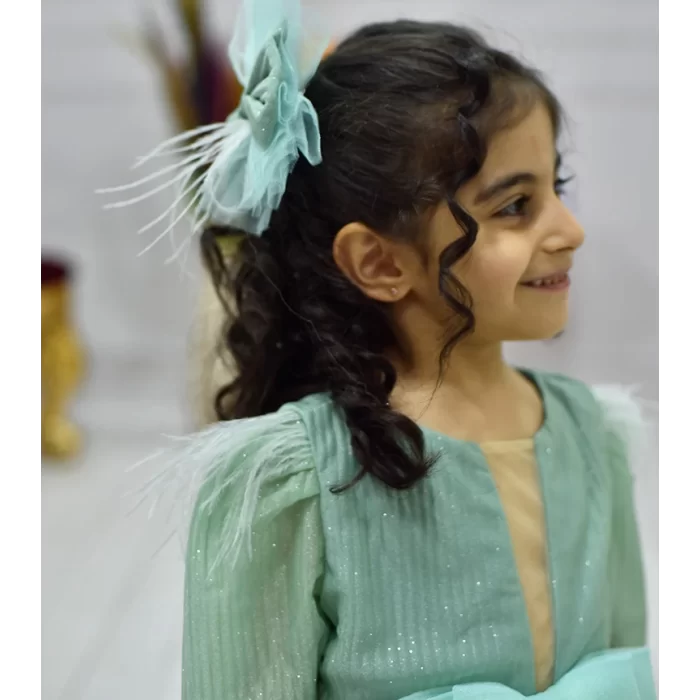 Kız Çocuk Parıltılı Ön Dekolteli Uzun Kol Grenli Kabarık Abiye Elbise