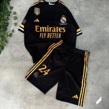 24 Unisex Oversize Şortlu Takım