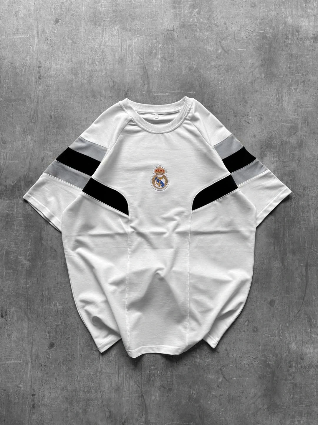 RM Oversize Nakışlı Tshirt Beyaz