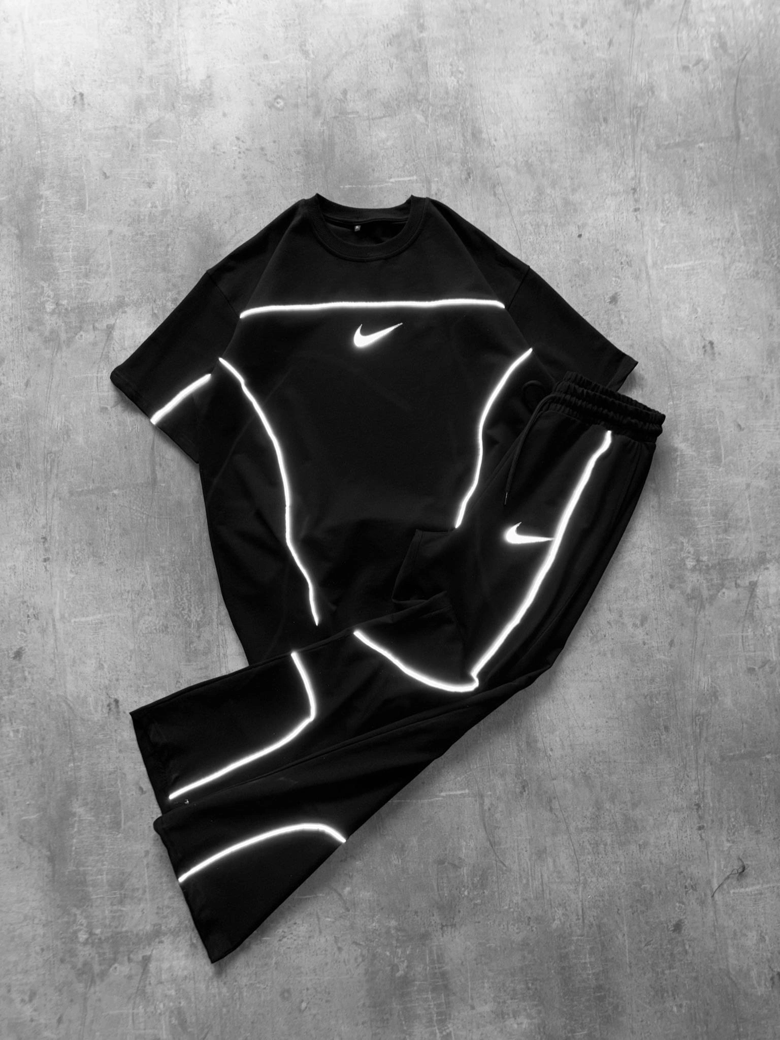 Reflektör Detay Eşofman Takım Siyah