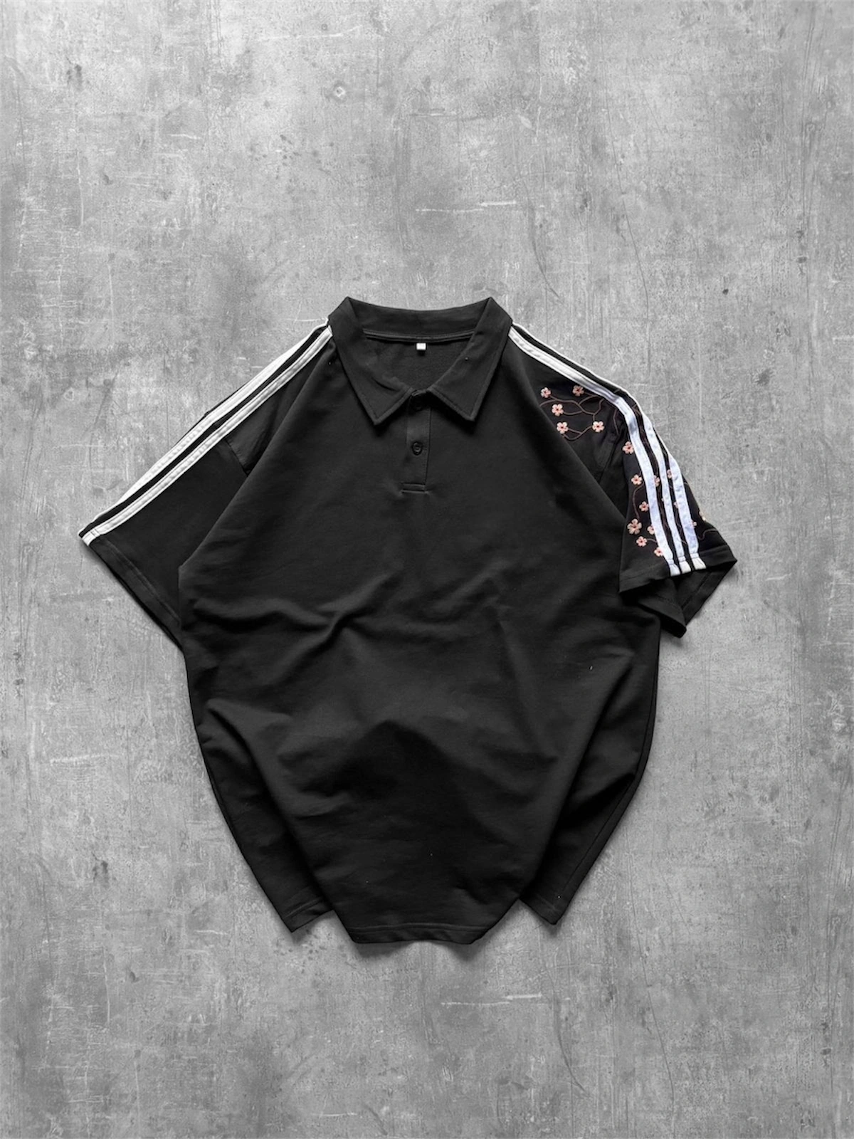 Sakura polo yaka tshirt Siyah