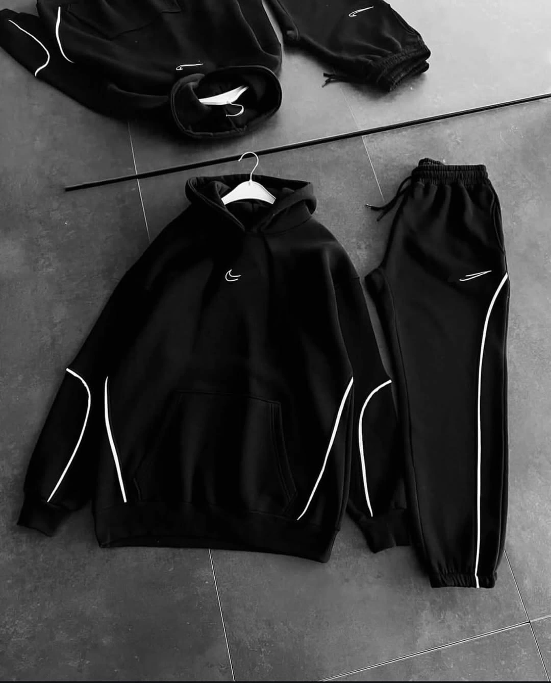 Biyeli Lastikli Eşofman Takım