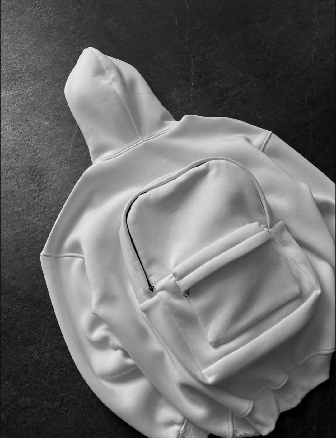 Çantalı Unisex Oversize Sweatshirt Beyaz