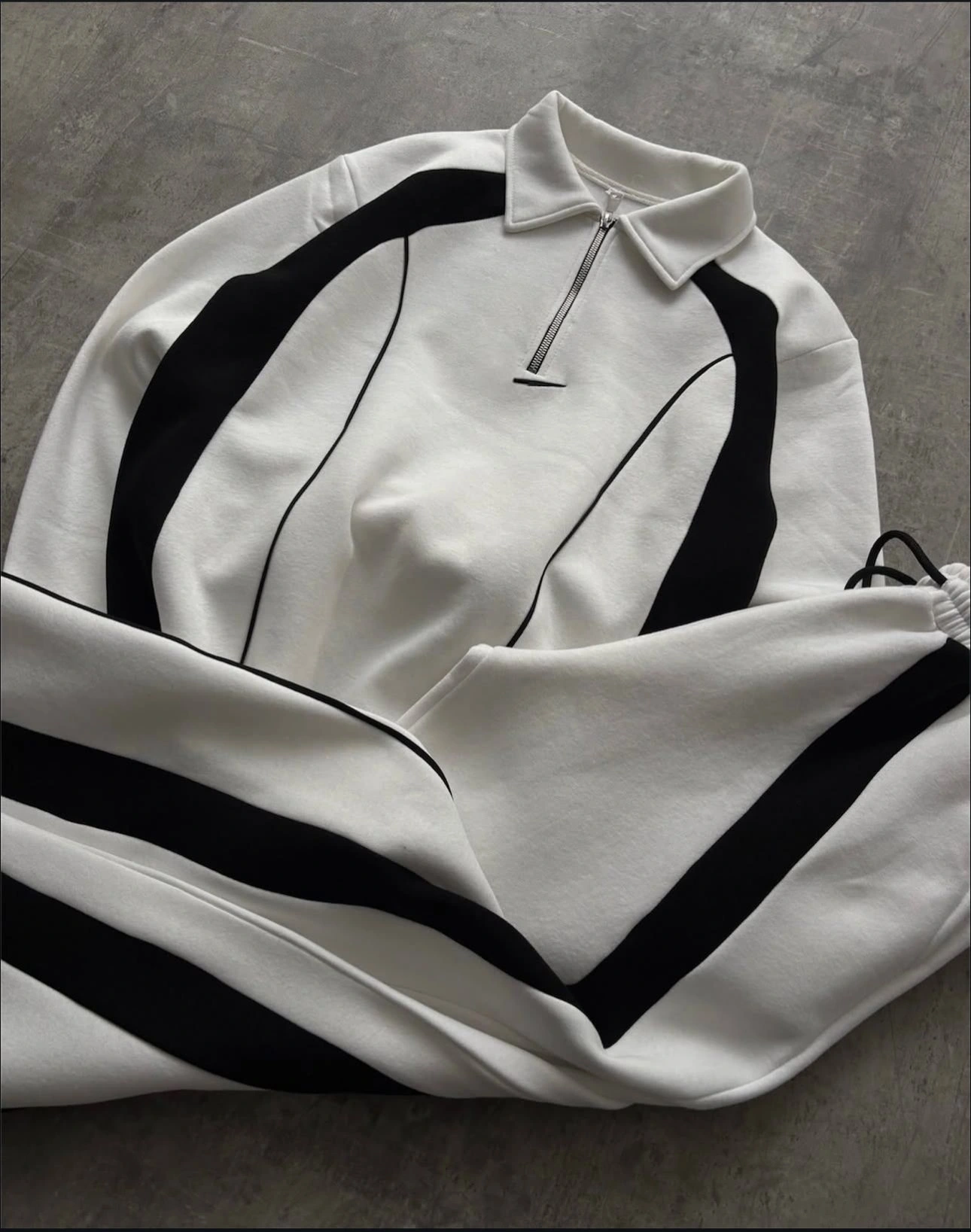 Dik Yaka Polo Yaka Eşofman Takım Beyaz