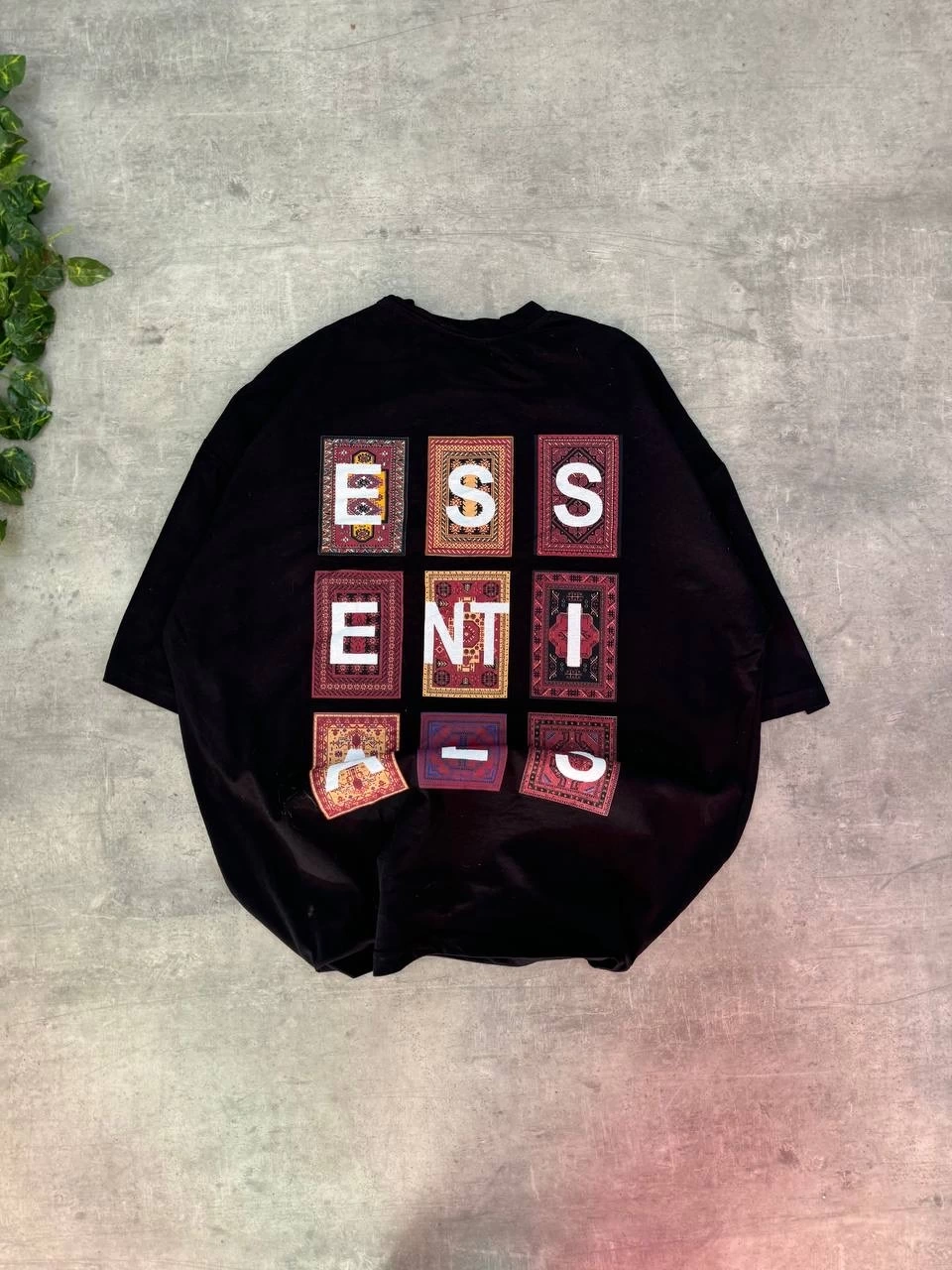 ESSENTIAL Unisex Oversize Tshirt