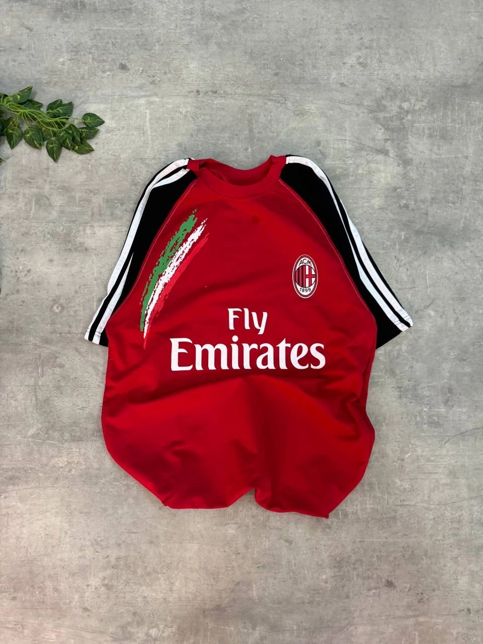 MLN Fly Emirates Oversize Tshirt