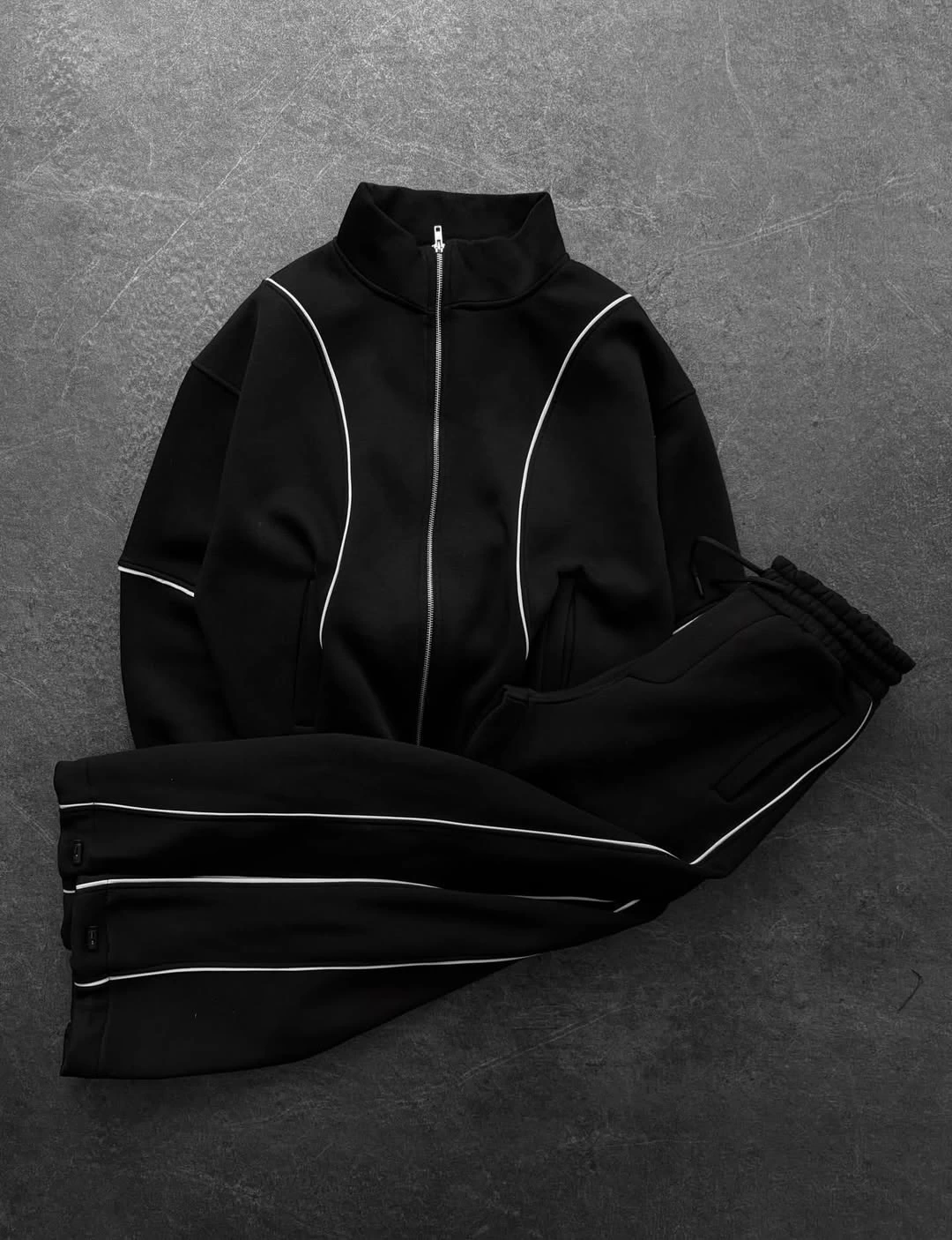 Orta Şerit Detay Eşofman Takım Siyah