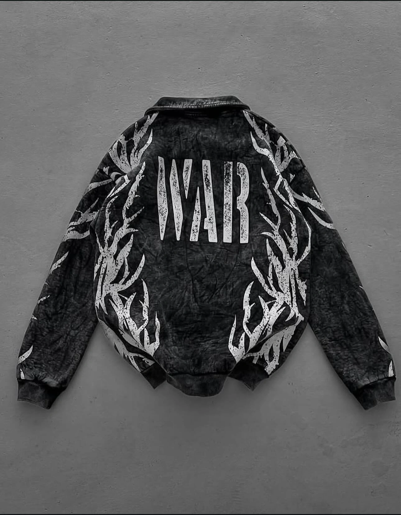 War Yıkamalı Oversize Sweatshirt