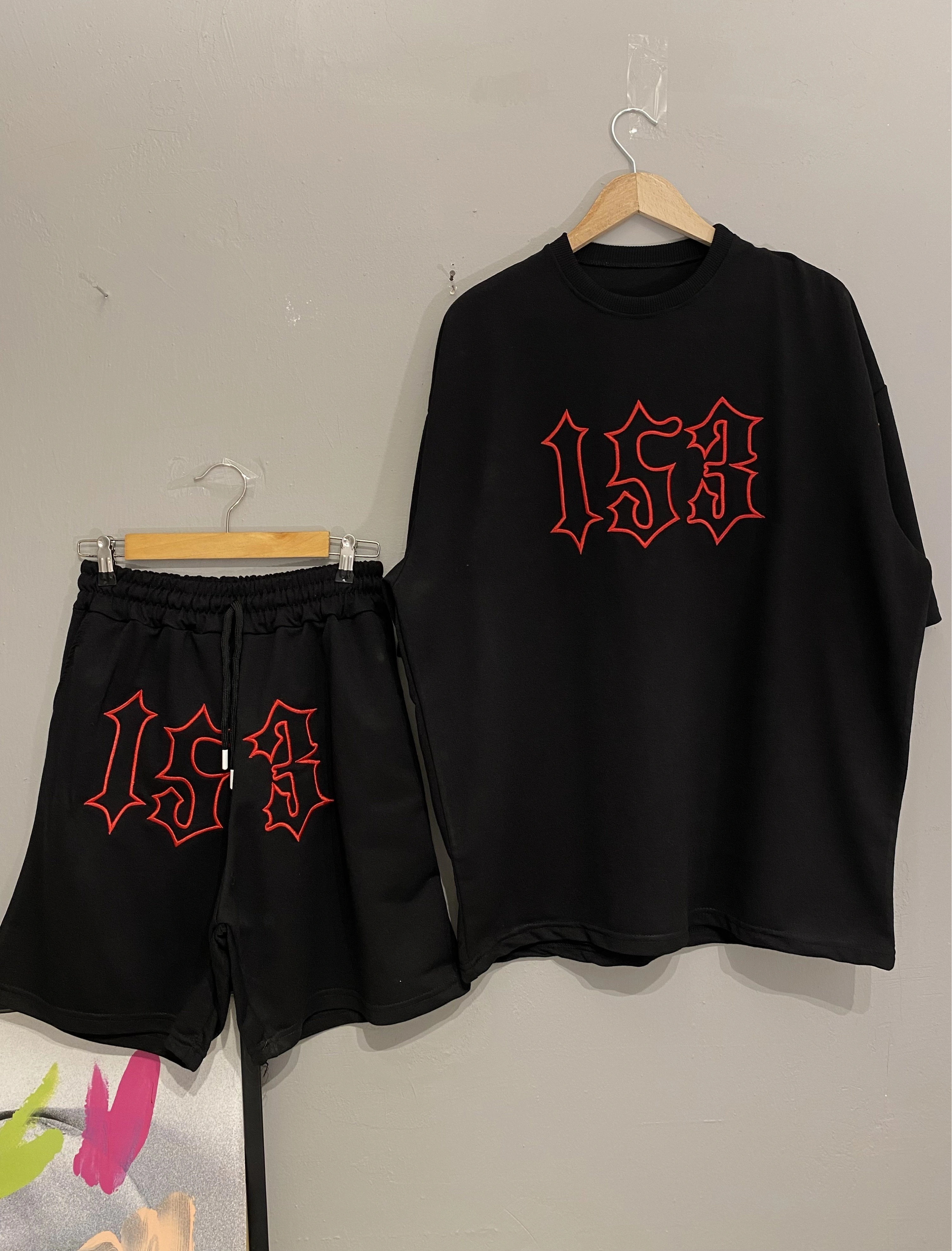 153 Unisex Şortlu Takım