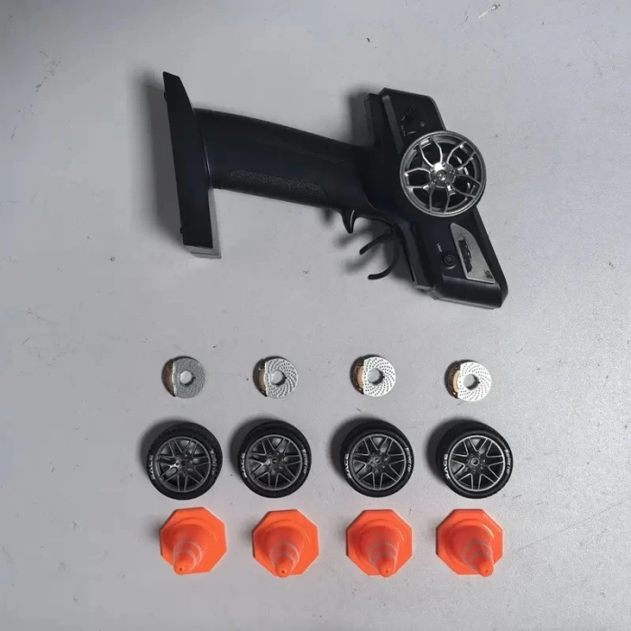 1:16 Hızlı Drift Şarjlı Siyah Spor Araba 4x4 RC Uzaktan kumandalı Yarış Aracı 40 Km/s Hızında Hediyelik Oyuncak